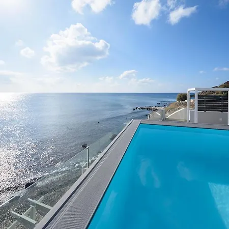 Sublime & Caves Villa