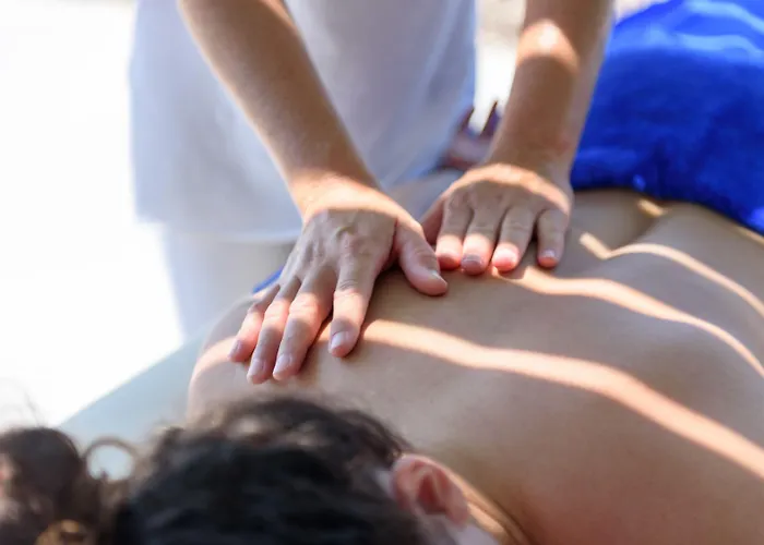 Sublime & Caves Villa *