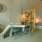 Sublime & Caves Villa